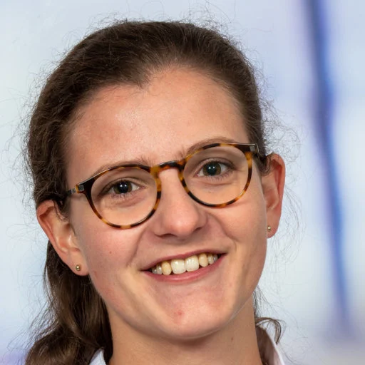 Christina J. Sperna Weiland
